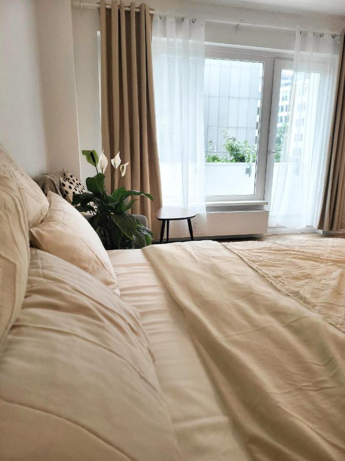 Studio Apartment Берлин Екстериор снимка